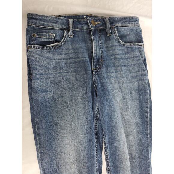 Lee Women's Capri Jeans Blue Size 6M Cotton Blend Stretch Button Zip Pockets - Picture 8 of 12